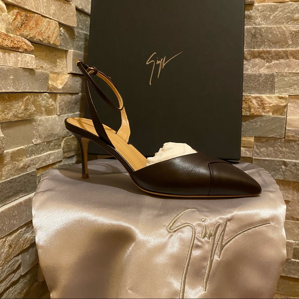 Giuseppe Zanotti Sandals - Picture 5 of 9